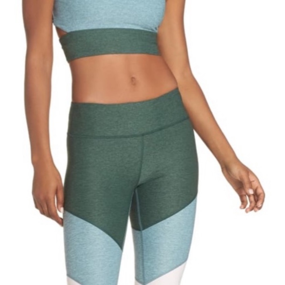 Outdoor voices leggings